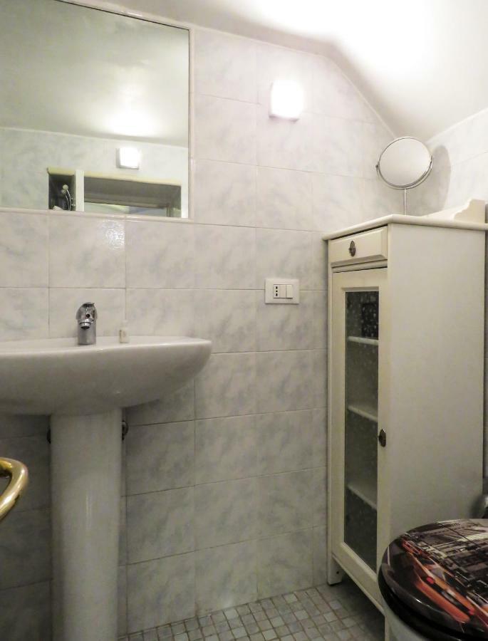 Casa Del Moro - Romantic Loft In Trastevere Bagian luar foto